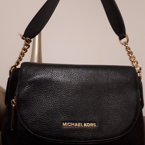 Designer purse - MK - Picture 13 of 15